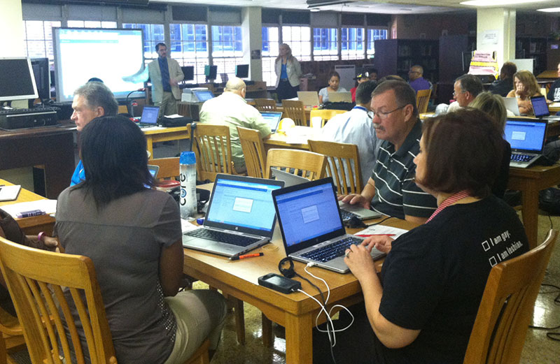 HISD-teachers-receive-training-on-using-technology-effectively-in-the-classroom800px.jpg