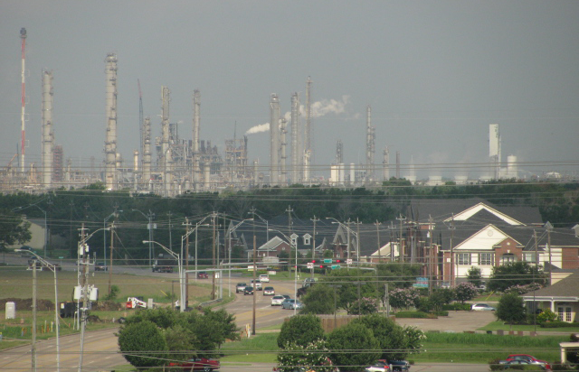 ExxonMobil-Baytown-refinery.png