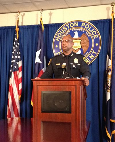 Houston Police Work To Improve Relations With Community – Houston ...