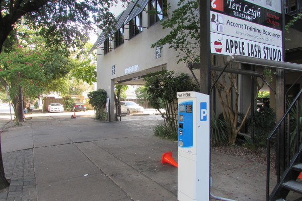 Parking garage in Rice Village 