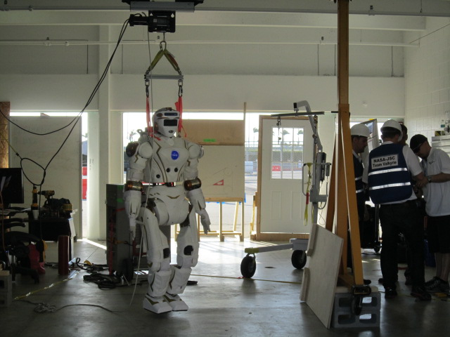 Watch Nasa's latest humanoid robot Valkyrie dance