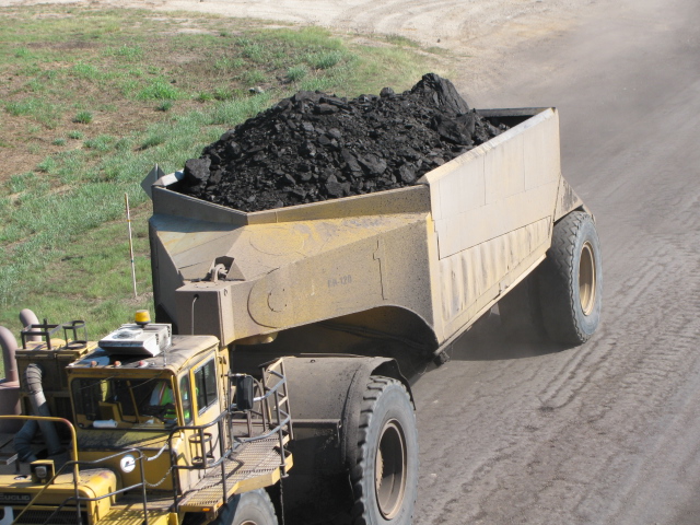 Lignite coal from the mine in Jewett on its way to power plant