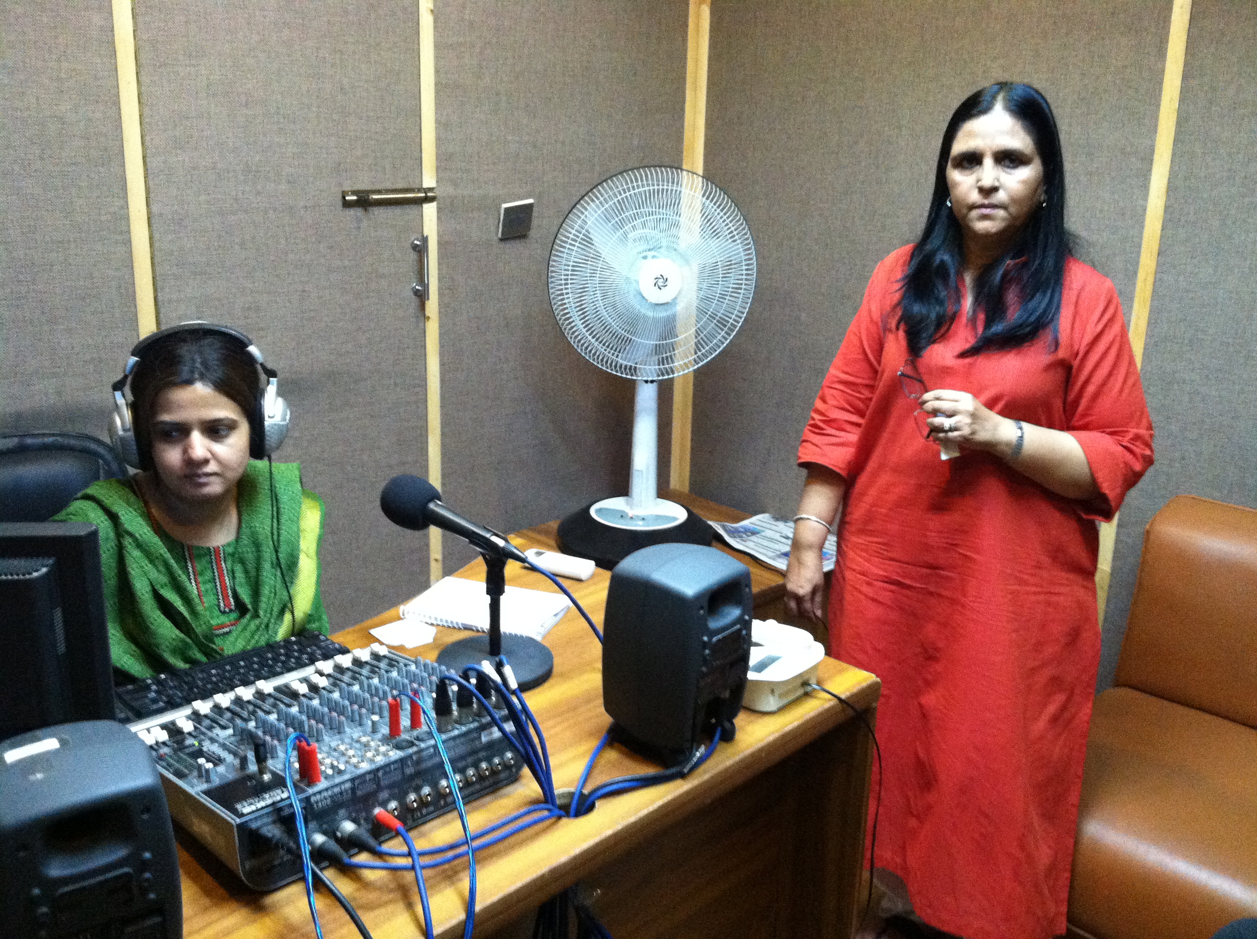 Uks radio producer Nida Naeem and director Tasneem Ahmar. 