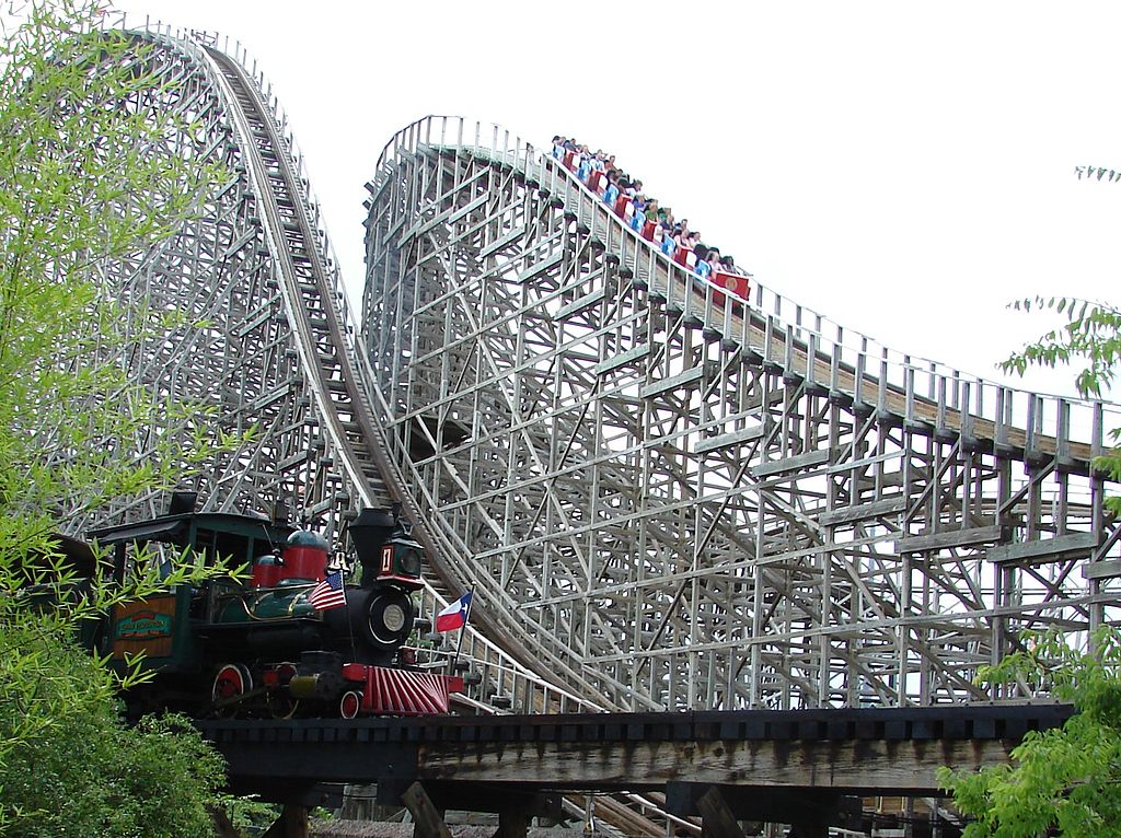 Party Politics, Texas Edition Ep. 21: Of Rollercoasters And Monuments episode artwork