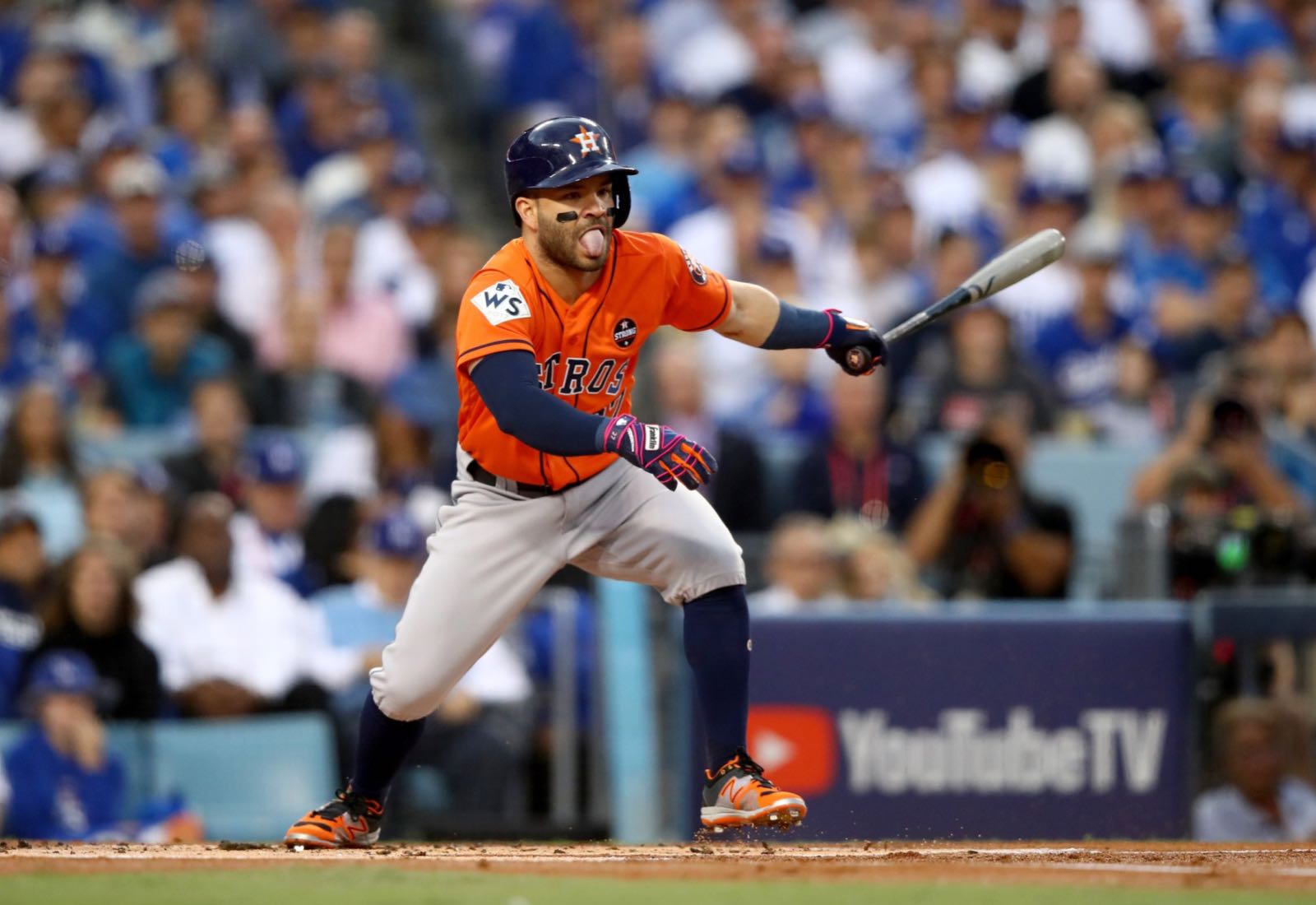 Jose Altuve sends Astros to World Series with home run vs Yankees - Sports  Illustrated
