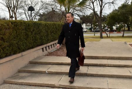 State Sen. Carlos Uresti, D-San Antonio, arrives at the federal courthouse in San Antonio on Wednesday, Jan. 17, 2017.