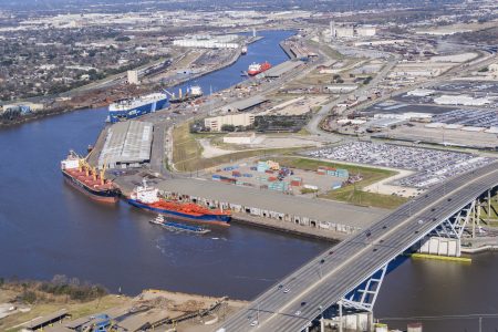 The Port of Houston broke its tonnage record in 2017 with more than 38 million tons of imports and exports, according to a report presented to the Port’s Commission on January 30th 2018.