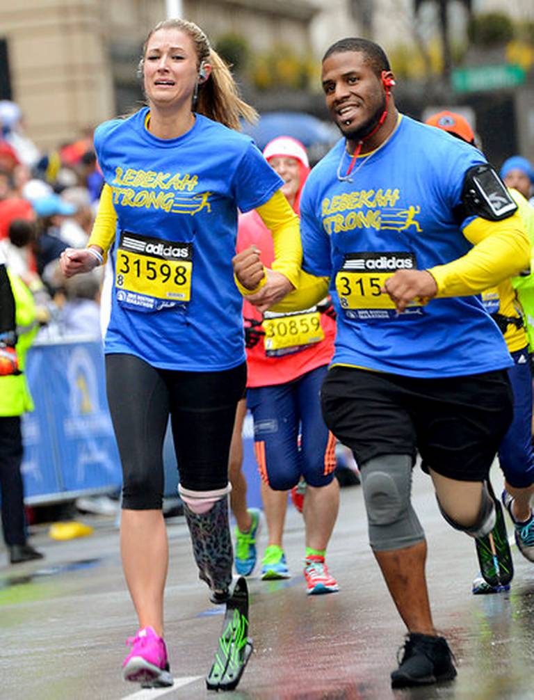 Boston Marathon victim donates prosthetic leg to amputee