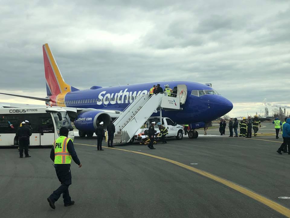 LISTEN: Southwest Pilot Coolly Plans One-Engine, Emergency Landing ...