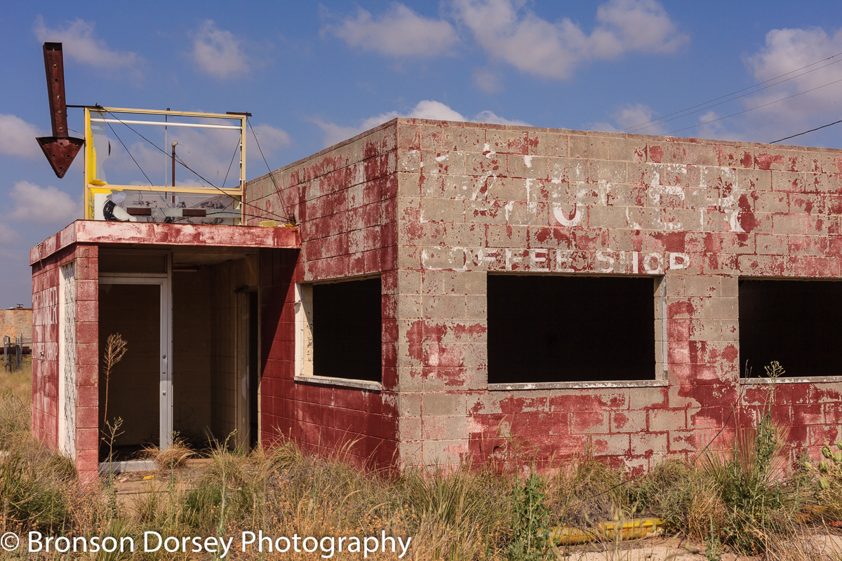 Inside Some Of The Most Eerie And Intriguing Abandoned Building Across Texas 