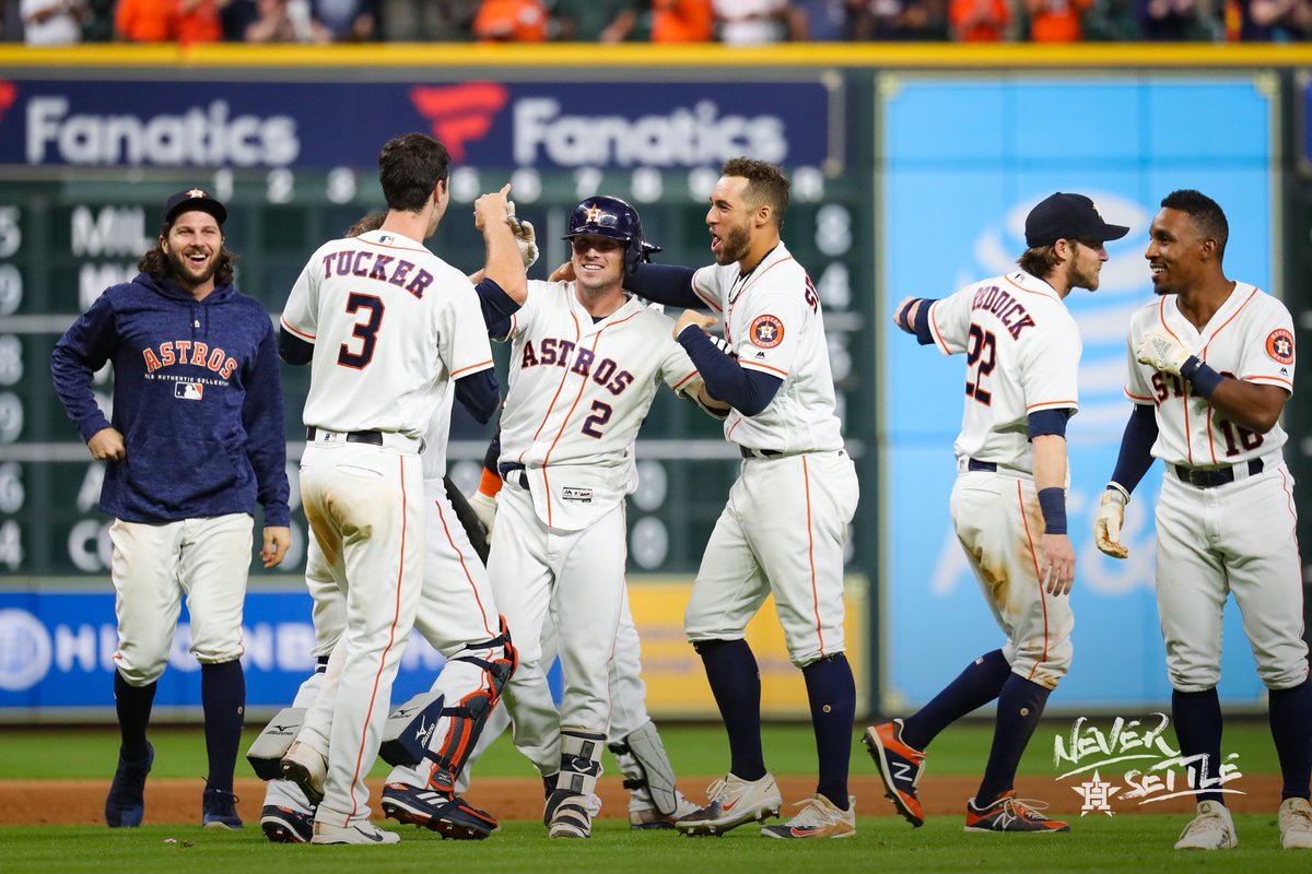 Astros Beat A’s 6-5 On Bizarre Play In 11th Inning – Houston Public Media