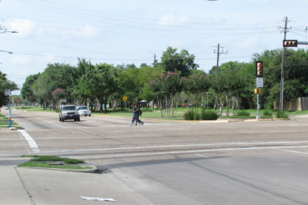 Pedestrians at Hillcroft and Bellaire in Gulfton