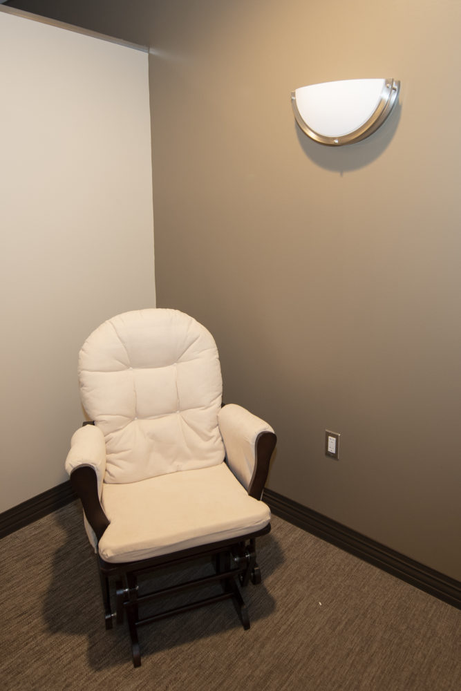Bush Intercontinental Airport Now Has Private Nursing Rooms For Moms ...