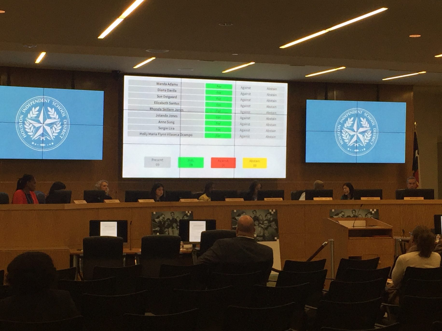 Houston School Board Reinstates Interim Superintendent, Sets Timeline ...