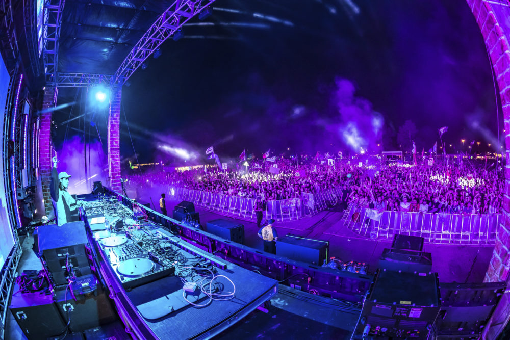 Pop Radio Steers Clear of EDM, Despite Huge Popularity in Houston 15 EDM fans pack the 2018 Freaky Deaky Music Festival in Houston, TX at Sam Houston Race Track, Oct. 27, 2018. (Photo Credit: Rukes, @rukes)