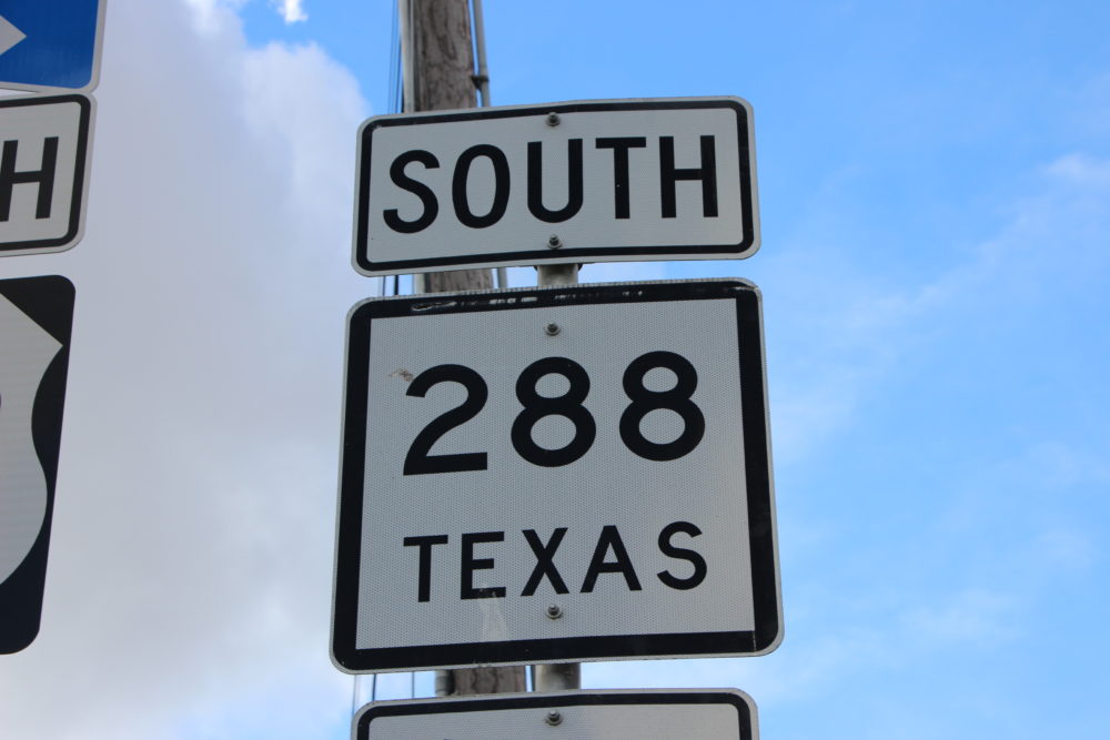 TxDOT moves to end contract with private company that operated toll ...