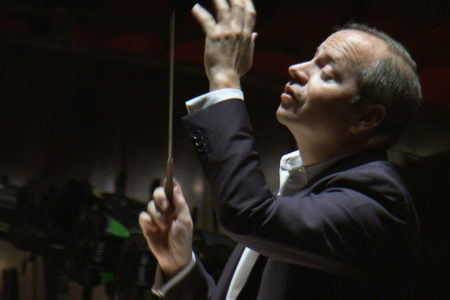 Patrick Summers conducts the Houston Grand Opera in La traviata in 2012.