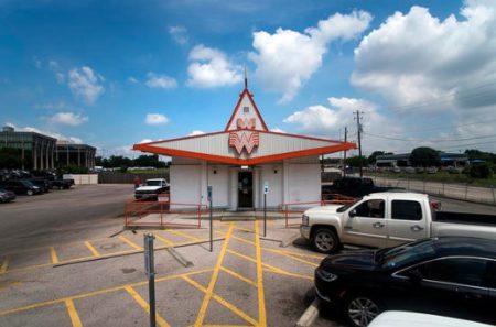 Texas based Whataburger intends to go national under new ownership.