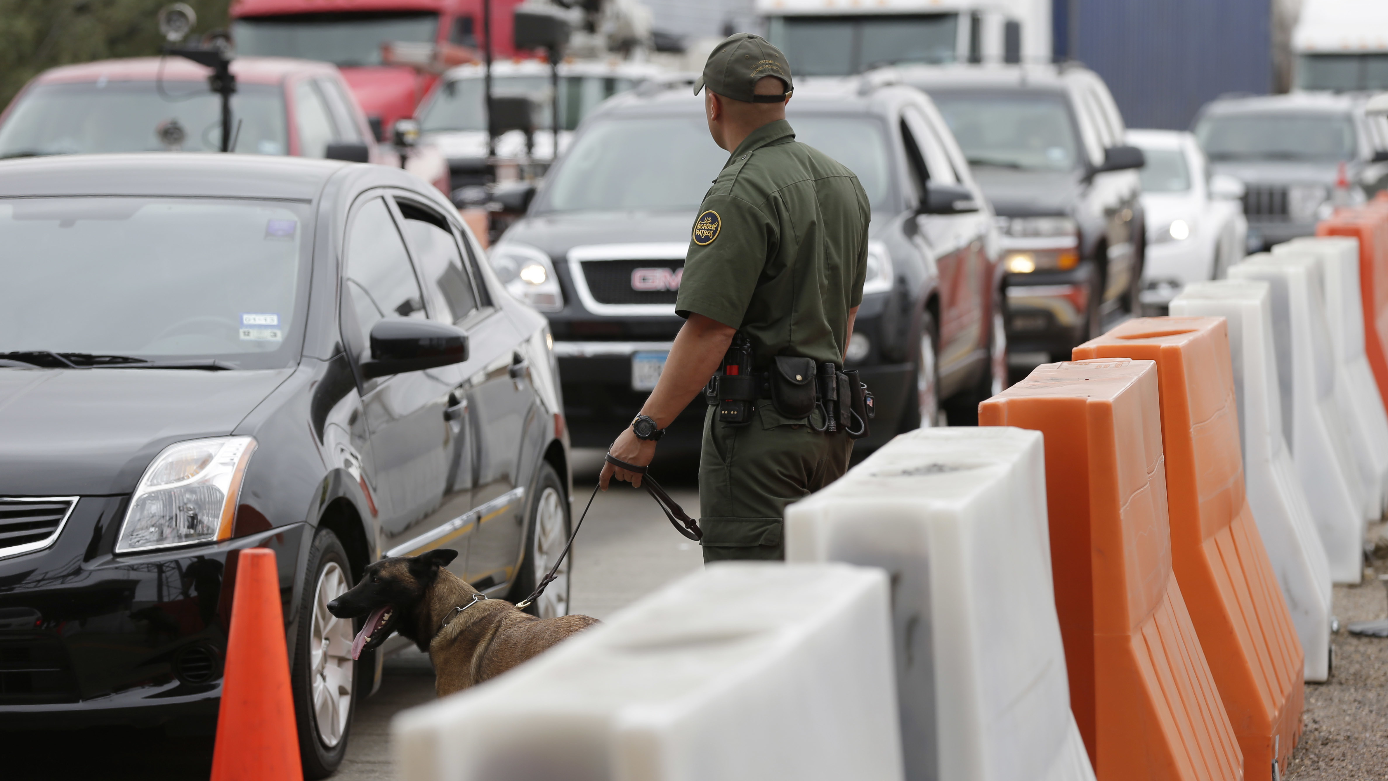 . Citizen Detained For Weeks, Nearly Deported By Immigration Officials –  Houston Public Media