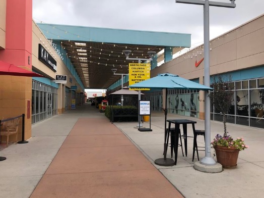 Outlet Shoppes at El Paso Mall hosts few shoppers the Friday morning after the mass shooting.