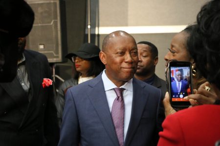 Early voting results show incumbent Mayor Sylvester Turner leading with 48% of the vote.