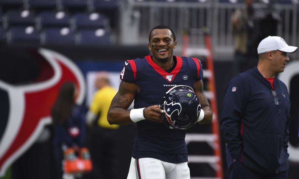 NFL playoffs: Deshaun Watson, Texans beat Bills in overtime - Los Angeles  Times