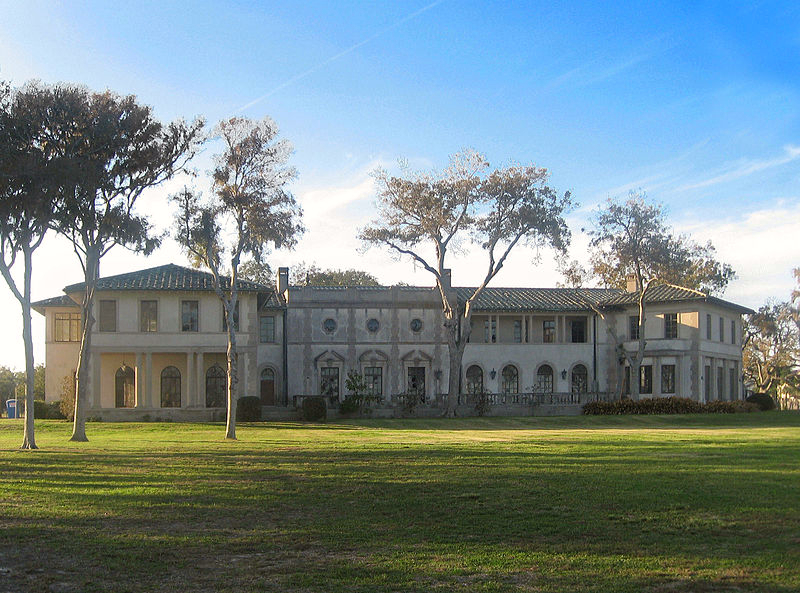 The West Mansion