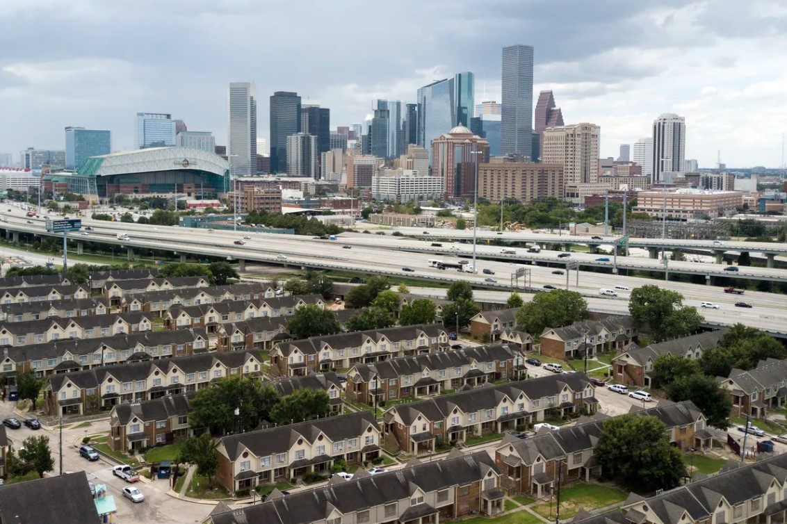 Rent Is Due. But Thousands Of Texans Have Lost Their Jobs Because Of ...