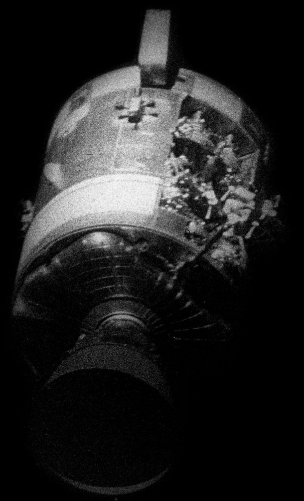 Damage to the Apollo 13 Service Module