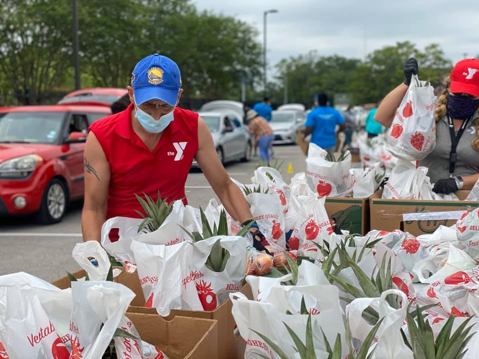 HISD Opens More Food Distribution Sites As Need Remains High Across