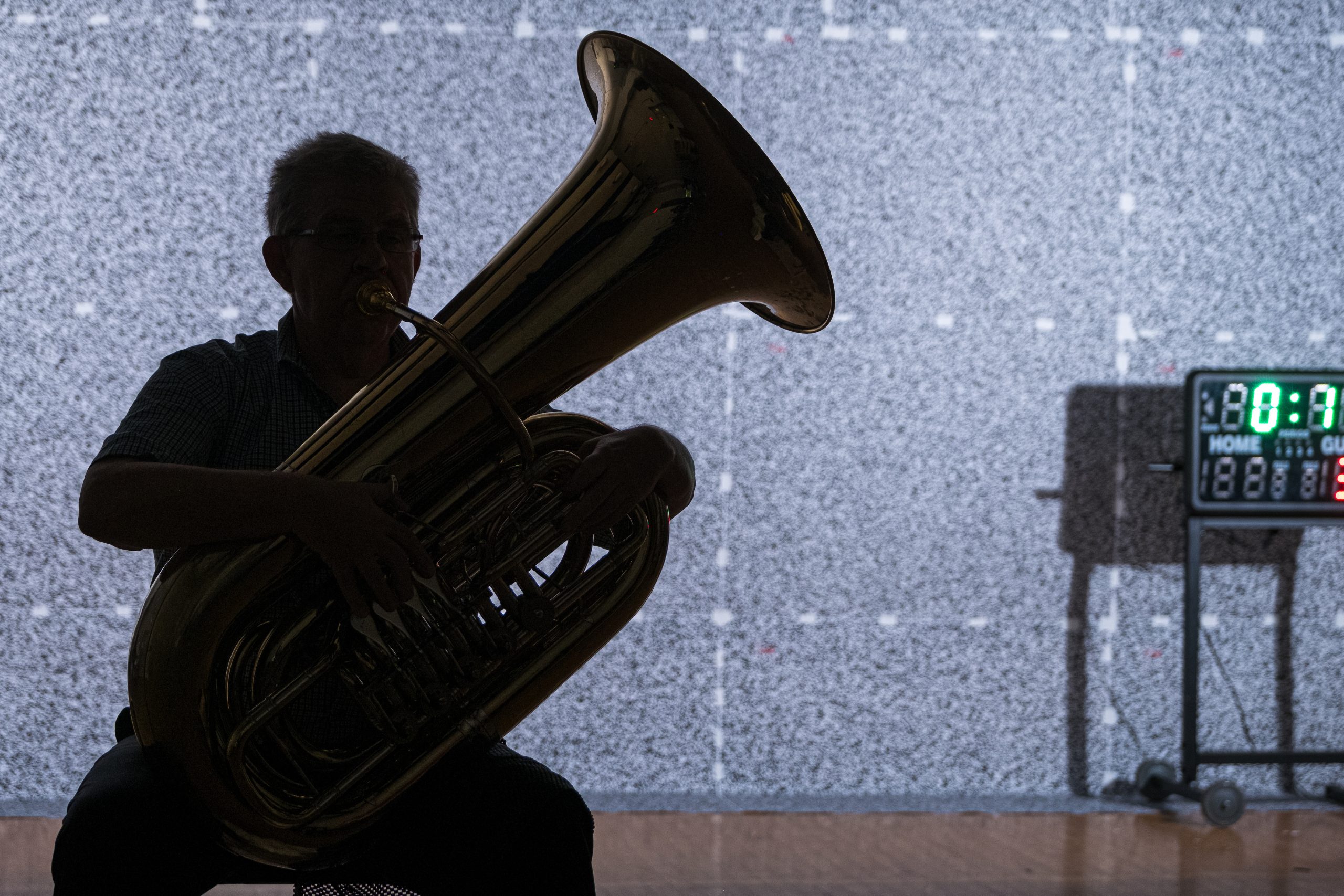 How Far Does The Spray From A Tuba Travel? Rice Researchers Study Social  Distancing For Musicians – Houston Public Media