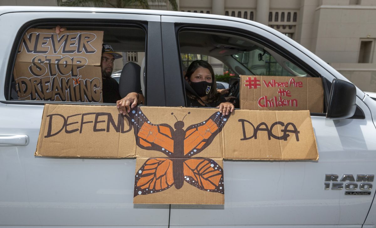 DACA remains intact as appeals court sends case challenging its ...