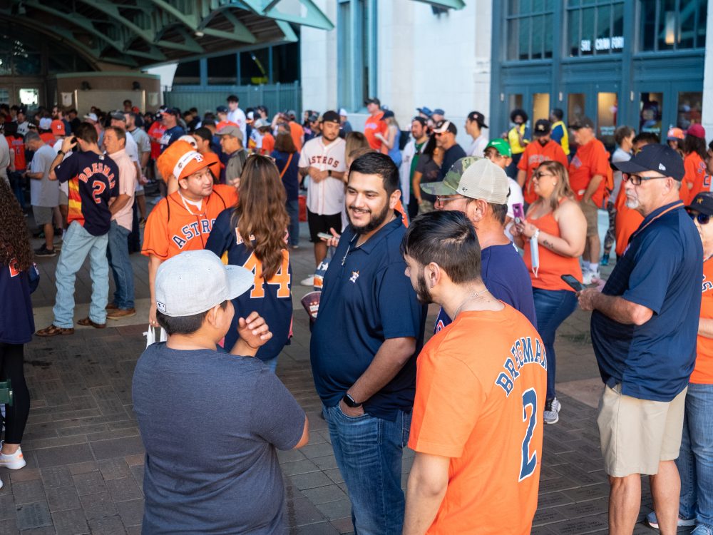 Houston Astros - Ten thousand fans will take home an orange Yuli