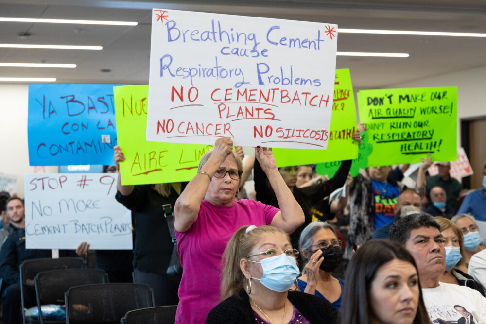 Community members attended a TCEQ meeting on April 7, 2022 in protest of a proposed concrete batch plant in northeast Harris County.