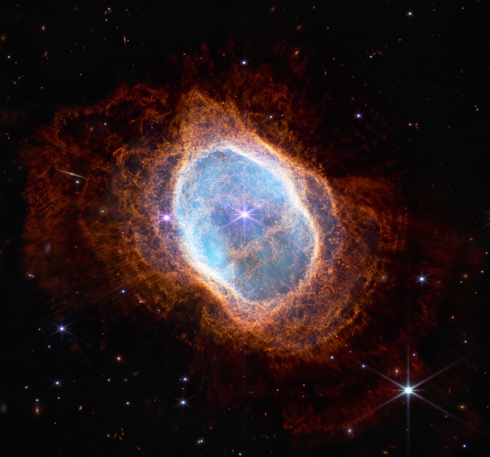 Nasas James Webb Telescope Captures Groundbreaking Images Of