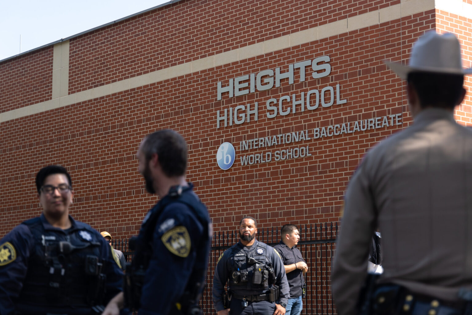 Heights High School active shooter call was unfounded, Houston police ...