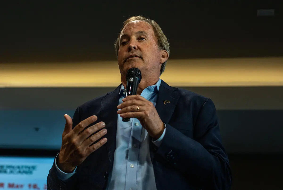 Texas Attorney General Ken Paxton fled his home to avoid being served ...