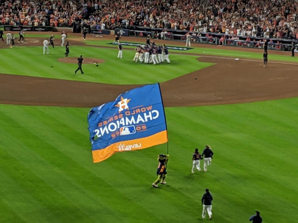Houston Astros Win 2022 World Series With 4 1 Game 6 Win Over Phillies Houston Public Media