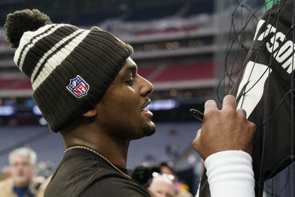 Deshaun Watson and the Texans wore Astros jerseys