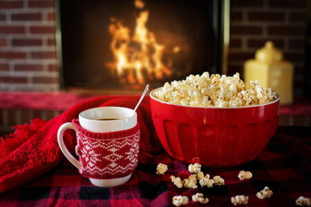 warm-and-cozy-winter-popcorn-coffee-preview