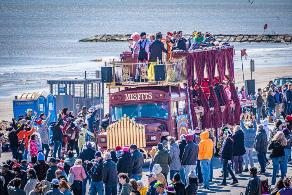 Mardi Gras! Galveston 2023 Parades (3)-large