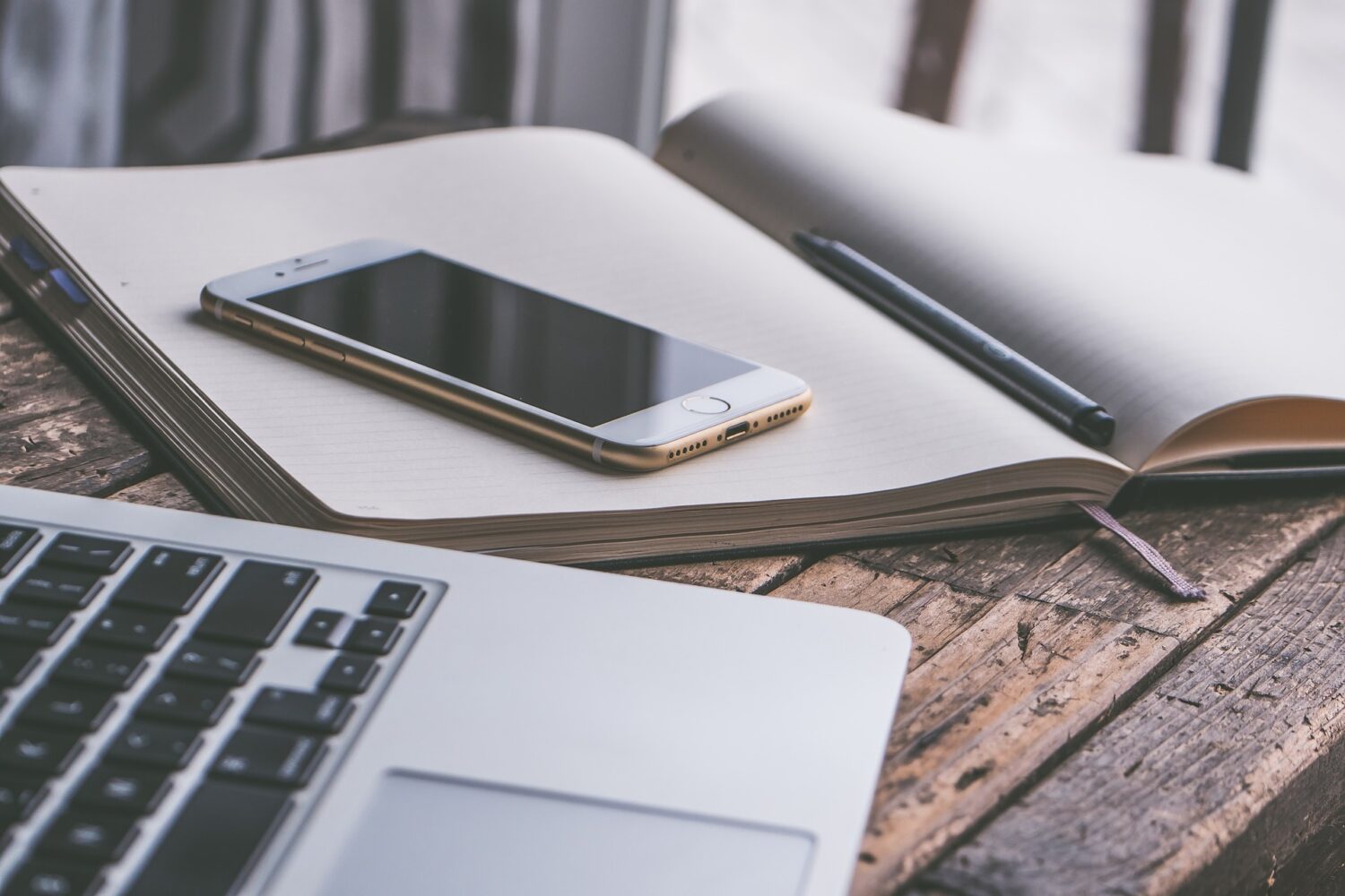 The digital world offers a lot of convenience. Can we use it all without sacrificing privacy? – Houston Public Media - Vimarsana News