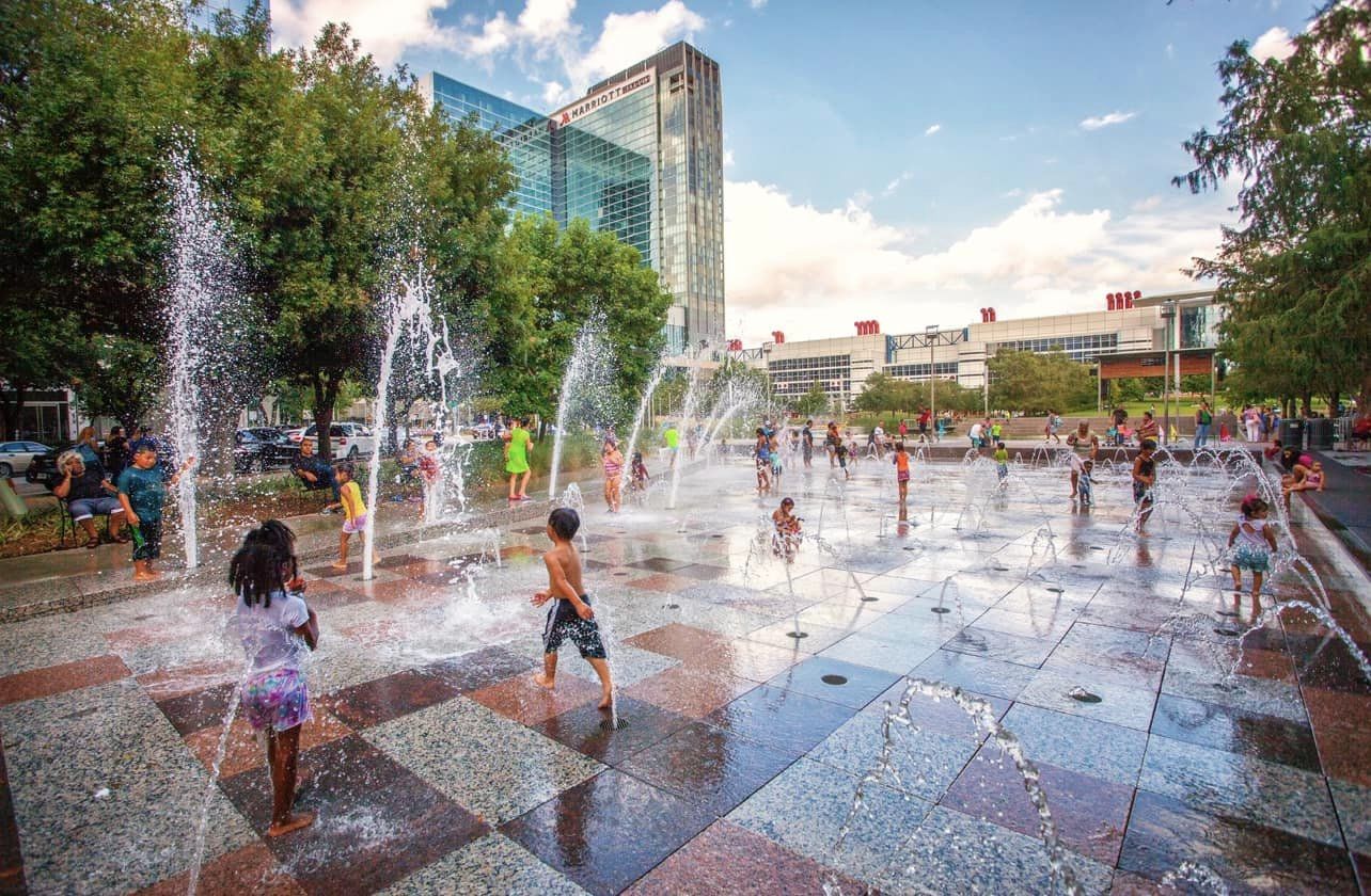 Discovery Green launches ‘Park after Dark’, extends Gateway Fountain