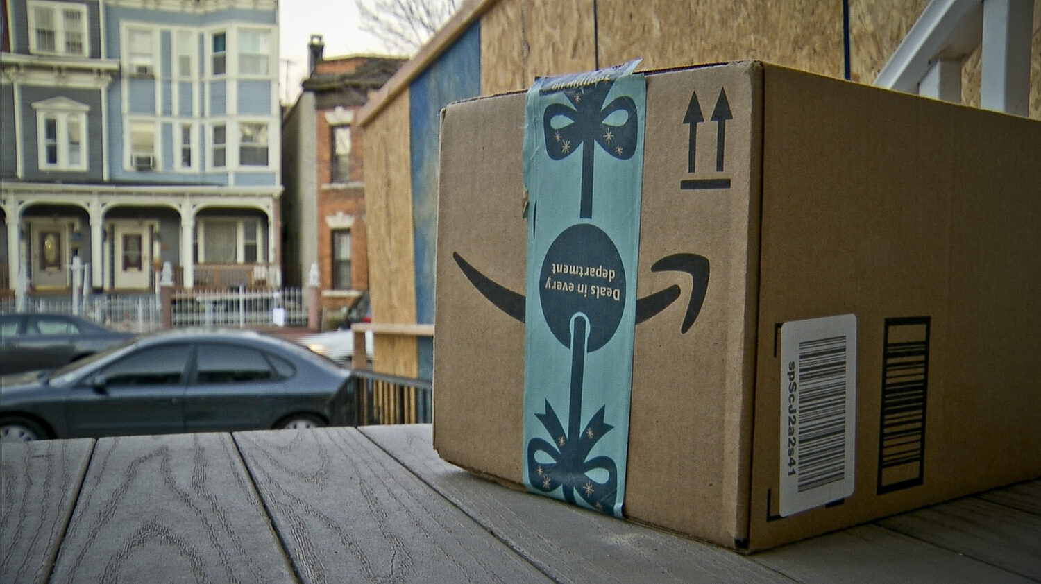 Fort Bend County package thief dressed up like Amazon delivery driver, authorities say – Houston Public Media - Vimarsana News