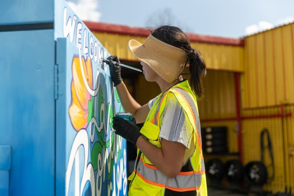 New mural honors under told stories of the Pacific Northwest's baseball  history 