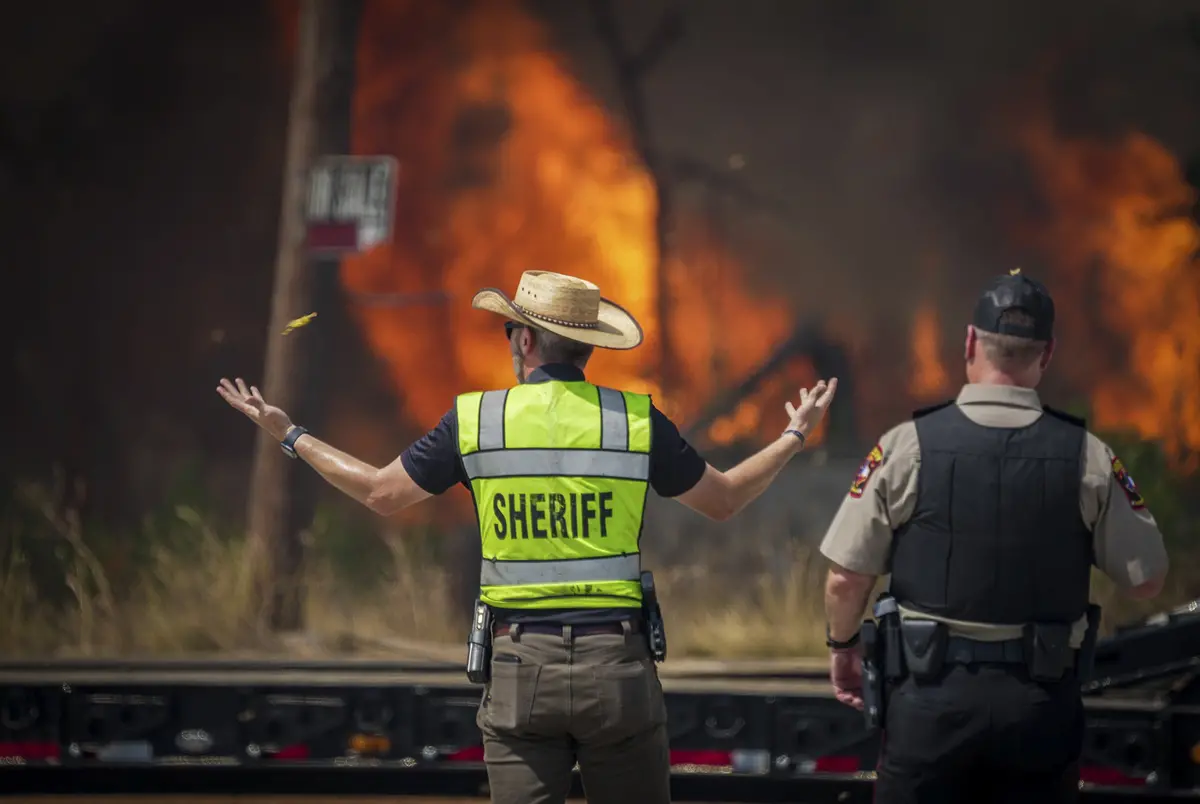 Texas is preparing for more wildfires without a break from heat in forecast – Houston Public Media - Vimarsana News