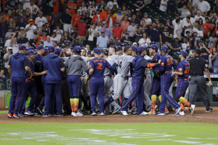Benches clear during an Astros game against the Mariners in 2022.