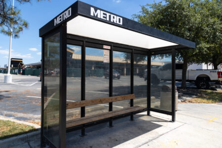 Type 4 bus shelter