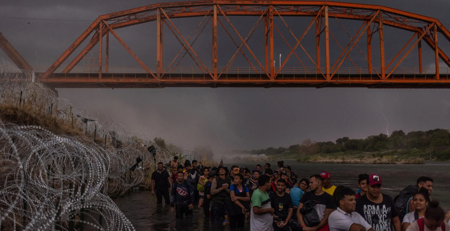 Texas Border Cities Scramble To Shelter Thousands Of Newly-arrived ...