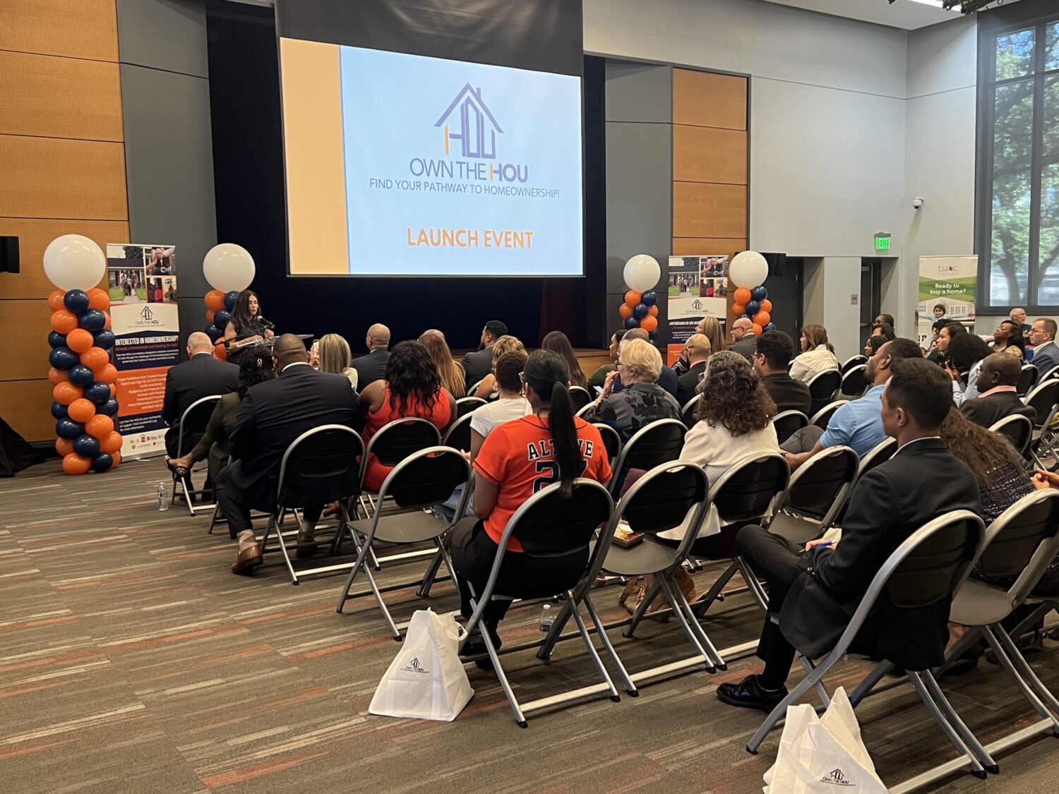Houston initiative addresses systemic barriers for people of color in homebuying process – Houston Public Media - Vimarsana News